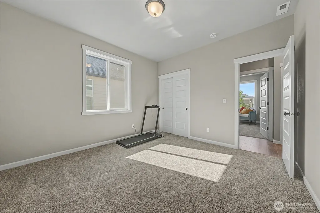 738 I Street NE Quincy WA 98848