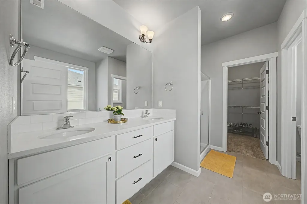 738 I Street NE Quincy WA 98848