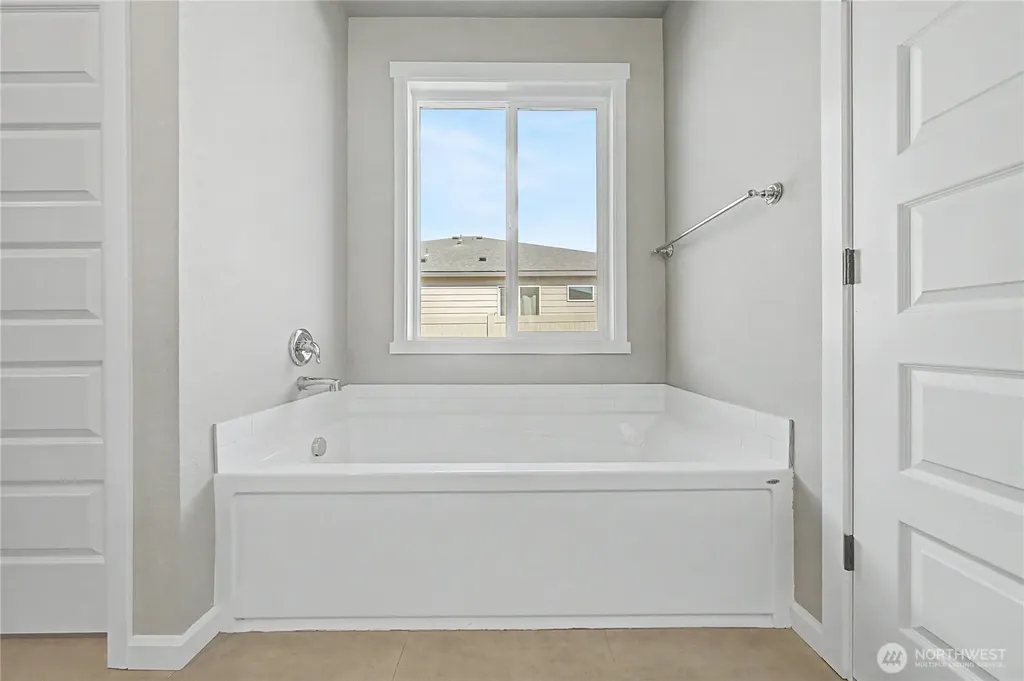 738 I Street NE Quincy WA 98848