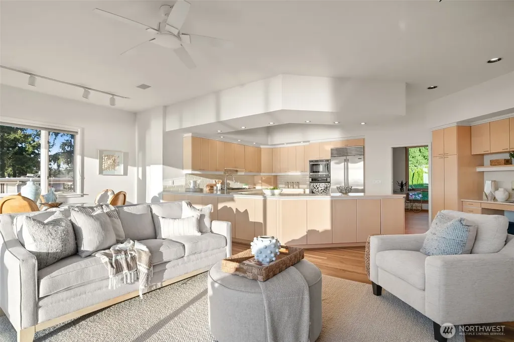 9233 Olympic View Drive Edmonds WA 98020
