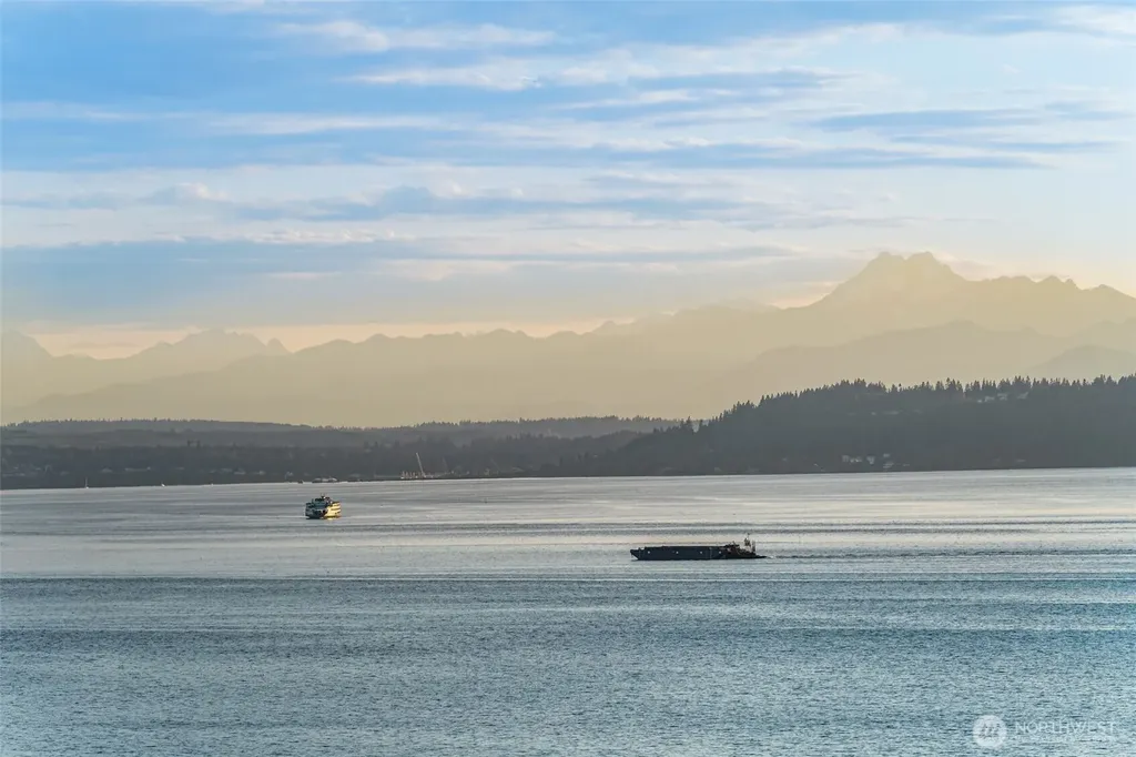 9233 Olympic View Drive Edmonds WA 98020