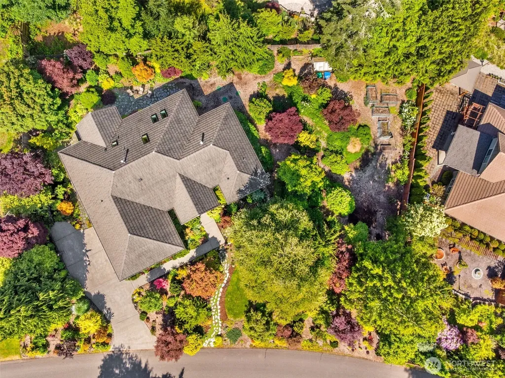 5714 Capitol Forest Drive SW Olympia WA 98512