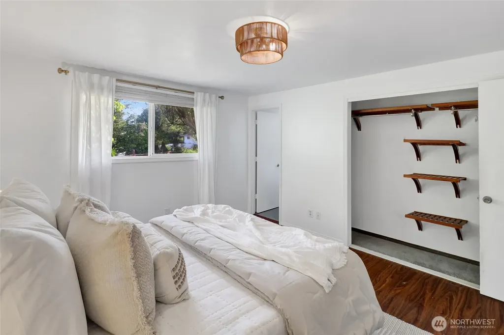 51 Drayton Court Blaine WA 98230
