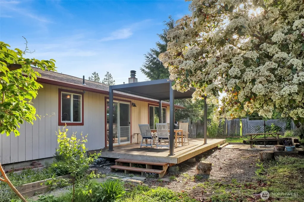51 Drayton Court Blaine WA 98230