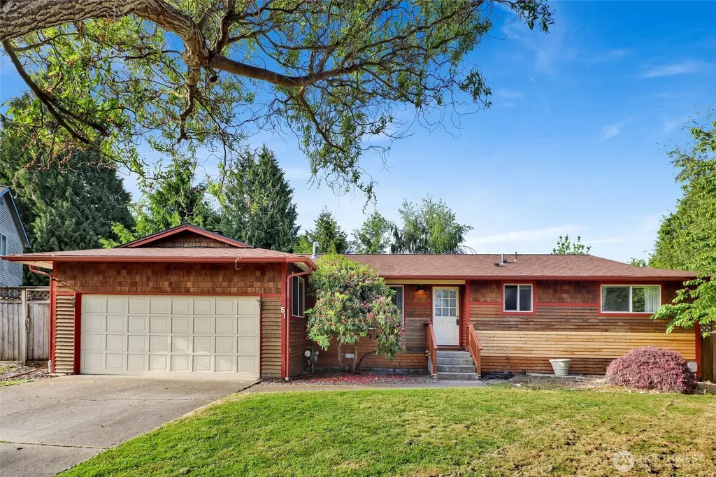 51 Drayton Court Blaine WA 98230