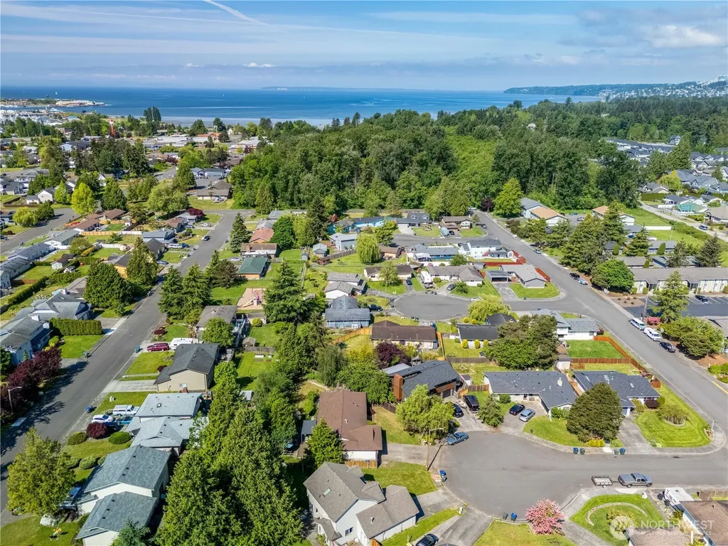 51 Drayton Court Blaine WA 98230