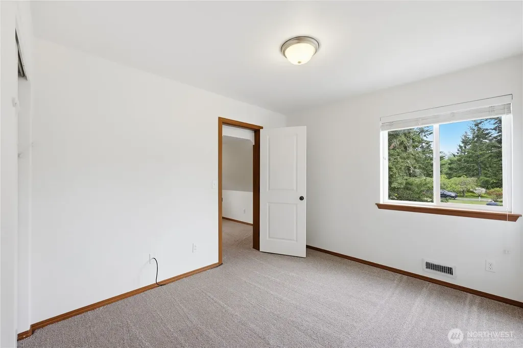 7260 Alpenview Place NW Seabeck WA 98380