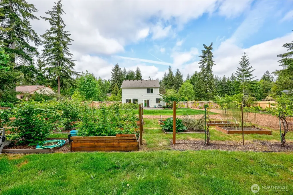 7260 Alpenview Place NW Seabeck WA 98380