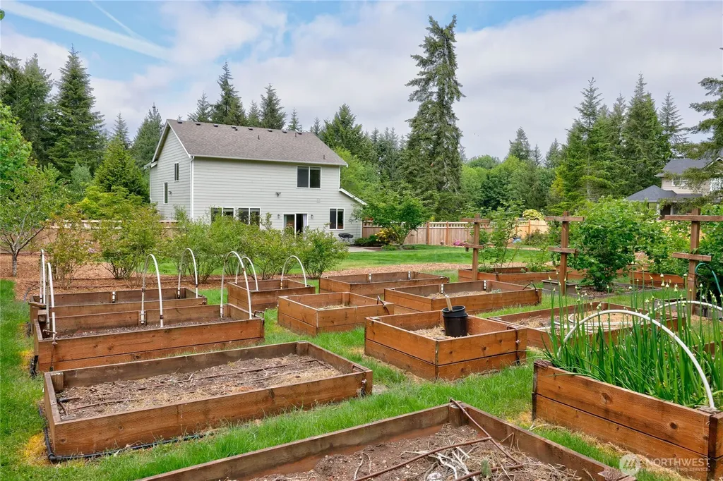 7260 Alpenview Place NW Seabeck WA 98380
