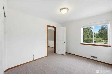 7260 Alpenview Place NW Seabeck WA 98380