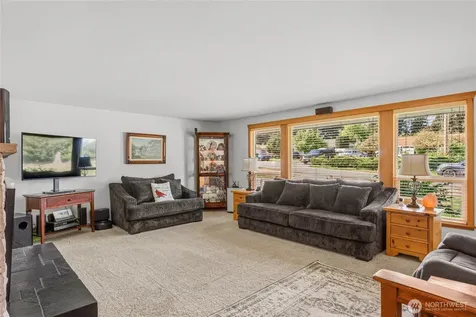 1812 74th Street SE Everett WA 98203