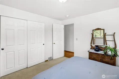 1812 74th Street SE Everett WA 98203