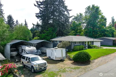 1812 74th Street SE Everett WA 98203
