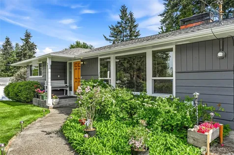 1812 74th Street SE Everett WA 98203
