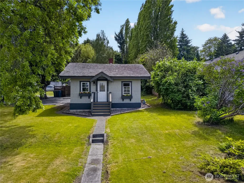 501 35th Street Anacortes WA 98221