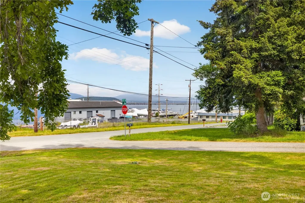 501 35th Street Anacortes WA 98221