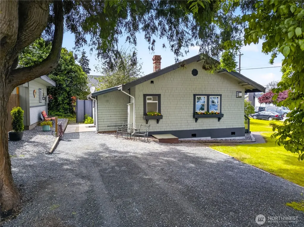 501 35th Street Anacortes WA 98221