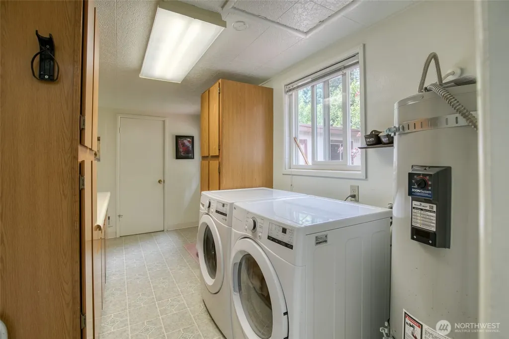 611 N 6th Street Montesano WA 98563