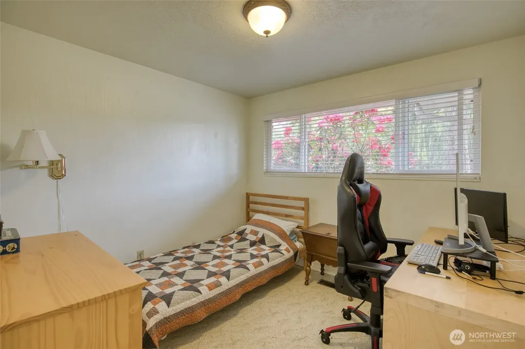 611 N 6th Street Montesano WA 98563