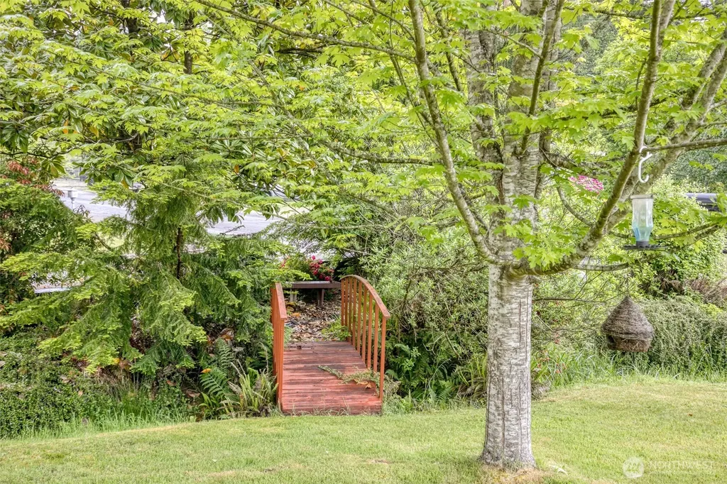 611 N 6th Street Montesano WA 98563