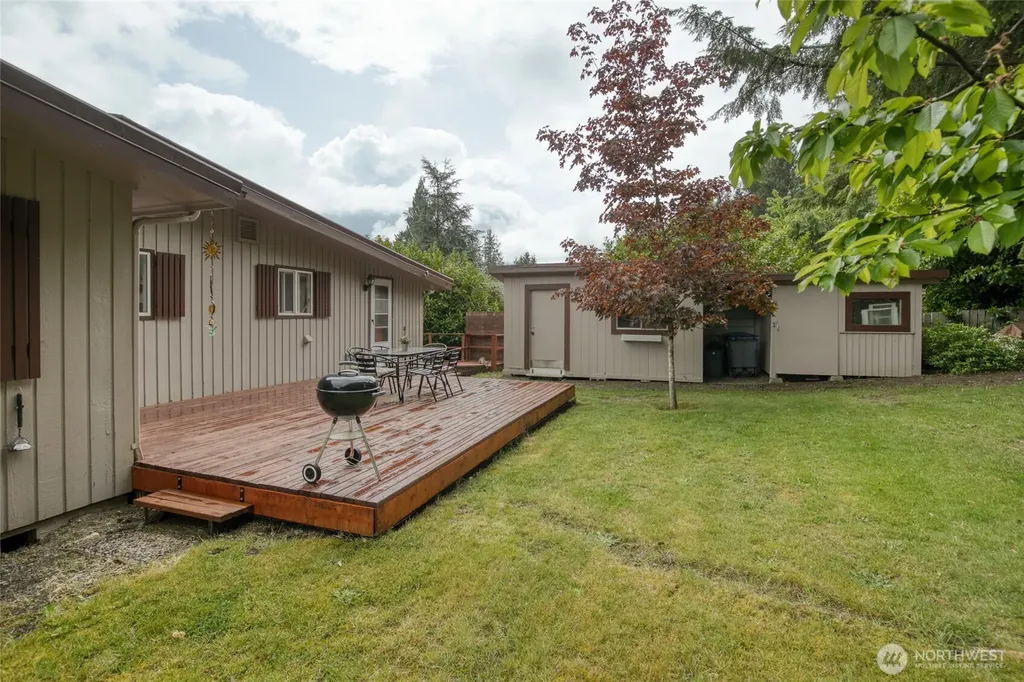 611 N 6th Street Montesano WA 98563