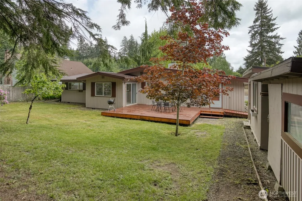 611 N 6th Street Montesano WA 98563