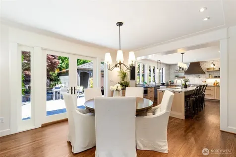2017 36th Avenue W Seattle WA 98199