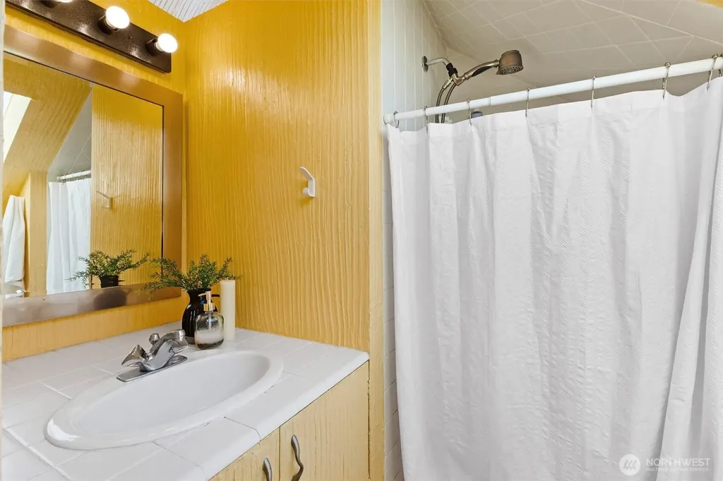 2709 Lynn Street Bellingham WA 98225