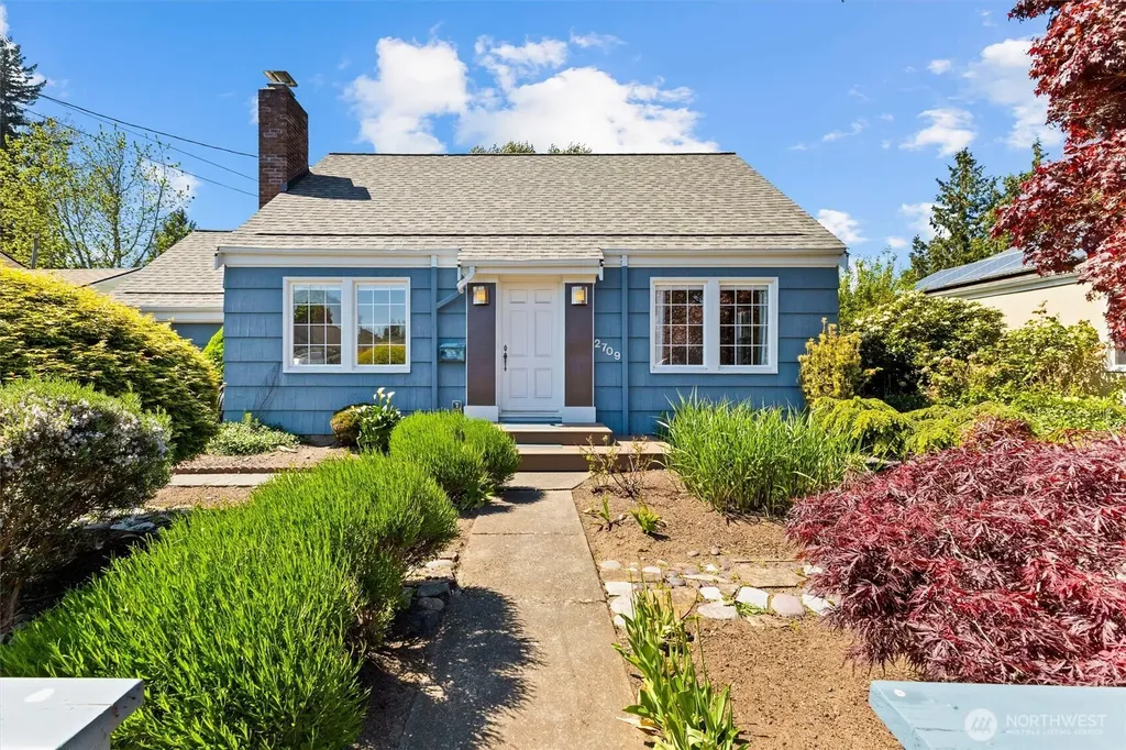 2709 Lynn Street Bellingham WA 98225