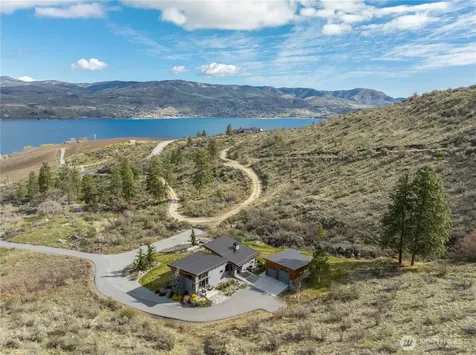111 Hawks Meadow Road Chelan WA 98816
