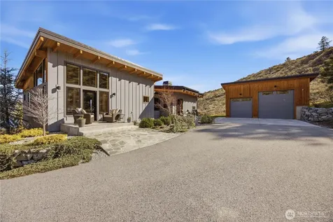 111 Hawks Meadow Road Chelan WA 98816
