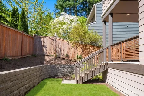 11222 116th Place NE Kirkland WA 98033