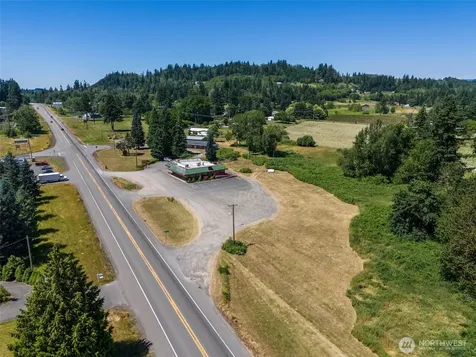 2911 Us Highway 12 Silver Creek WA 98585