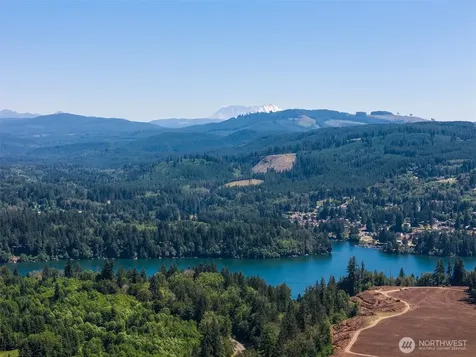 2911 Us Highway 12 Silver Creek WA 98585