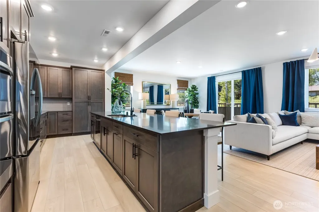 32088 Myrtle Avenue SE Black Diamond WA 98010