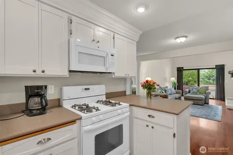 3308 SW 318th Place Federal Way WA 98023