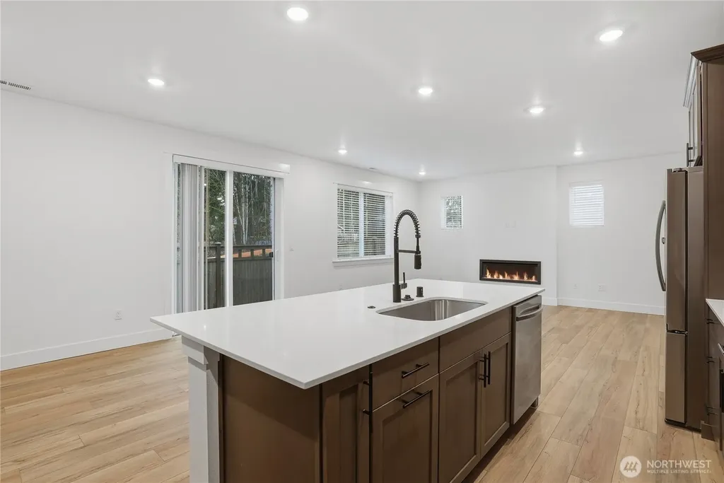 32106 Myrtle Avenue SE Black Diamond WA 98010