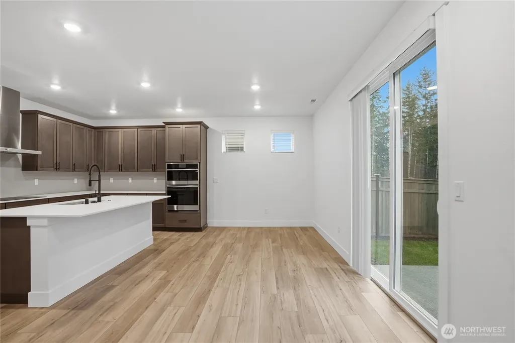 32106 Myrtle Avenue SE Black Diamond WA 98010