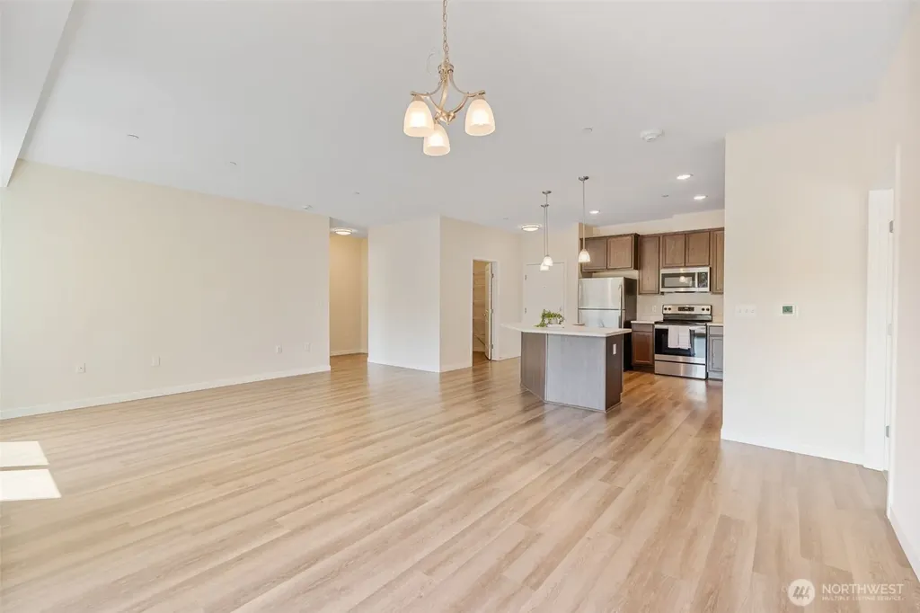 3803 17th Street SW Puyallup WA 98373