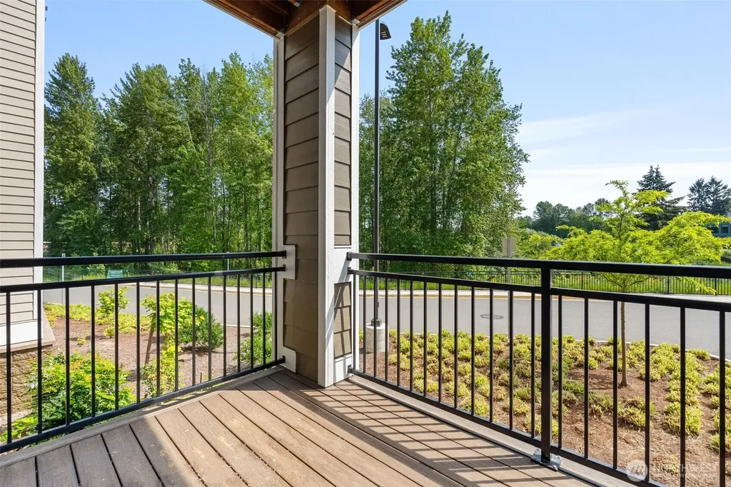 3803 17th Street SW Puyallup WA 98373