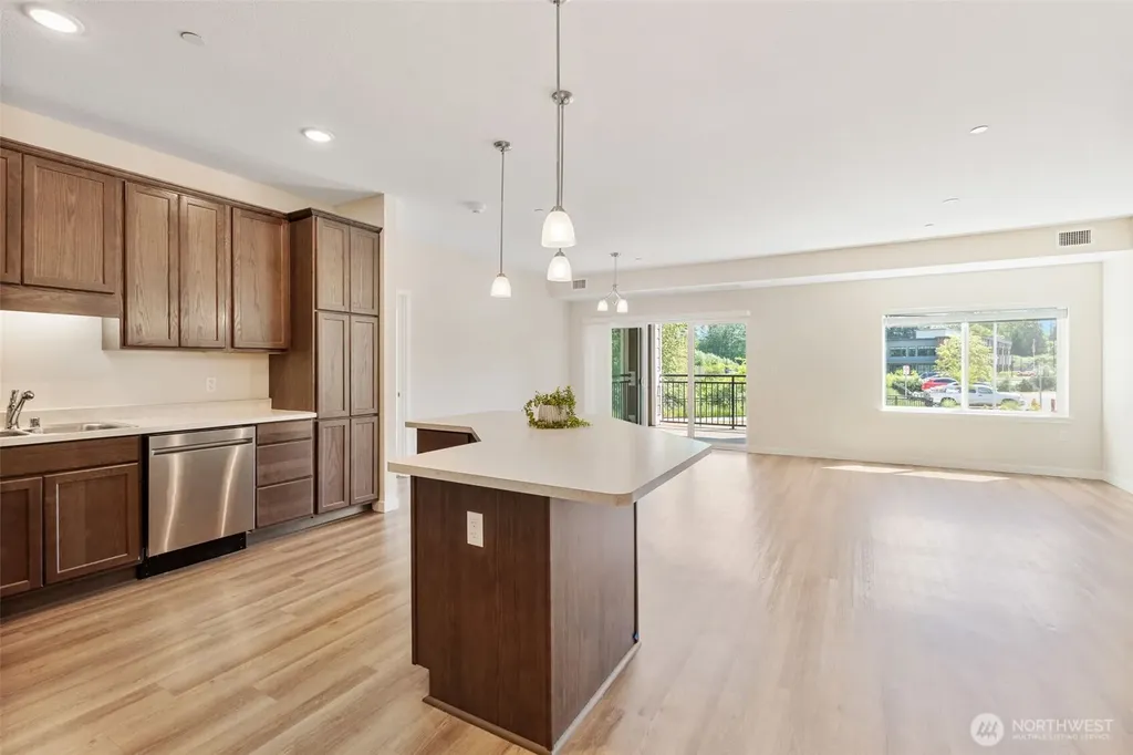 3803 17th Street SW Puyallup WA 98373