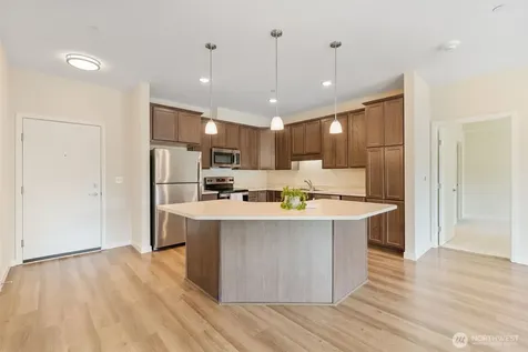 3803 17th Street SW Puyallup WA 98373