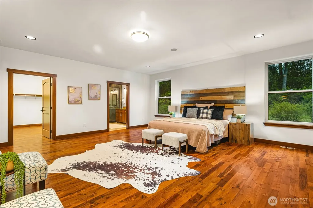 740 9th Avenue Fox Island WA 98333