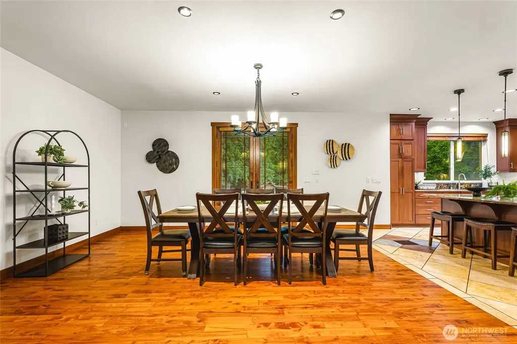 740 9th Avenue Fox Island WA 98333