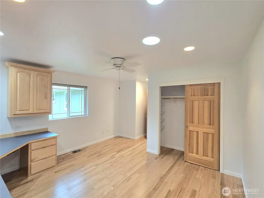 880 N Minstrel Road Sequim WA 98382
