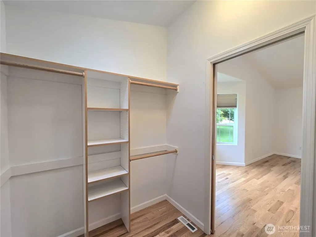 880 N Minstrel Road Sequim WA 98382