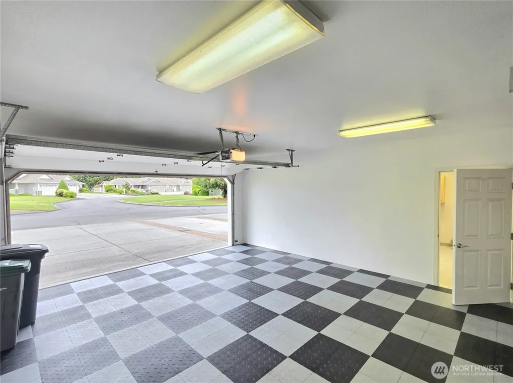 880 N Minstrel Road Sequim WA 98382