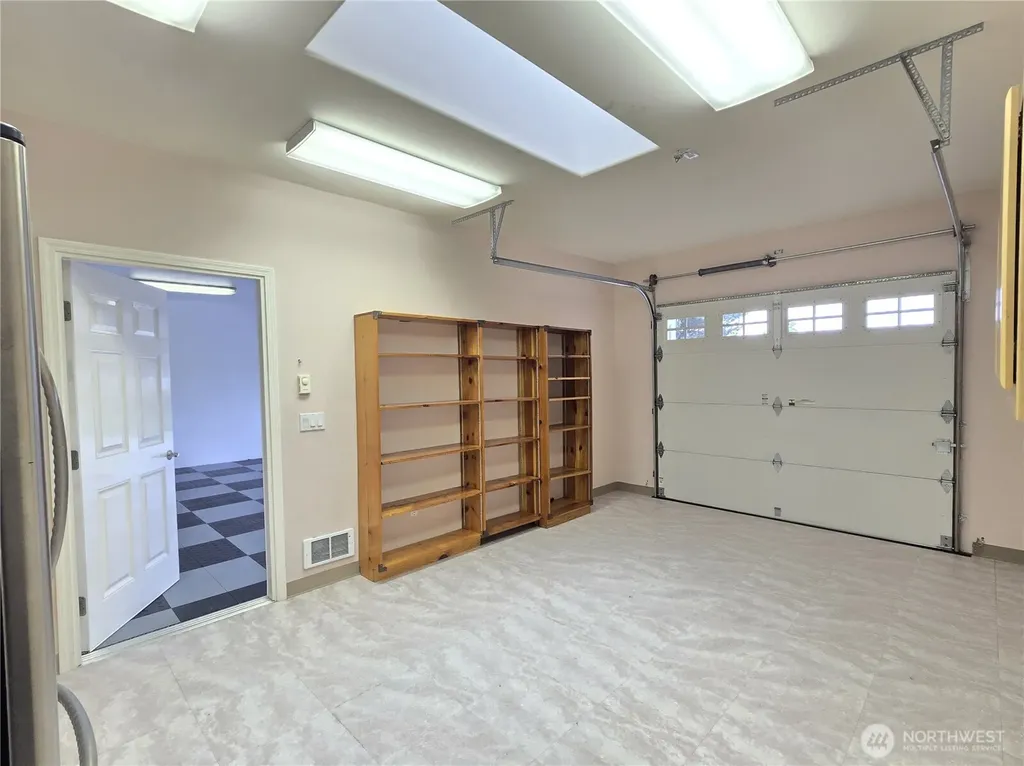 880 N Minstrel Road Sequim WA 98382