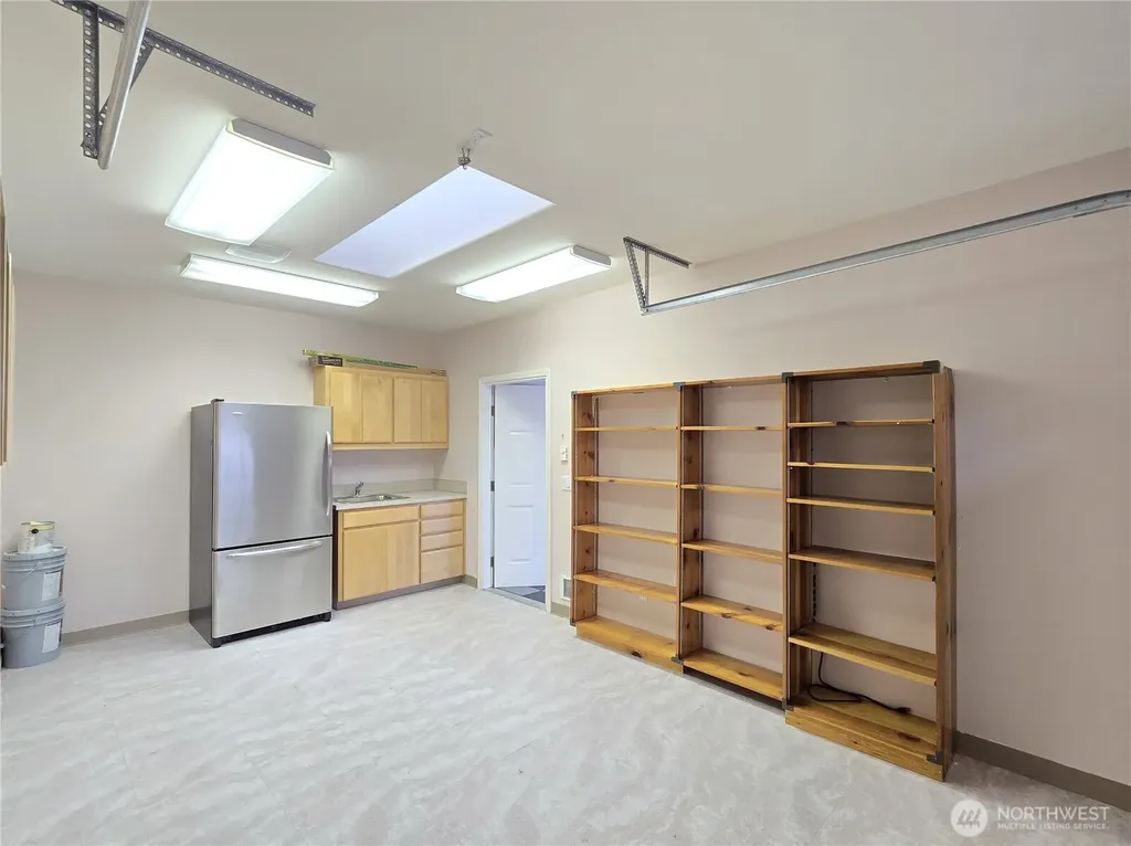 880 N Minstrel Road Sequim WA 98382
