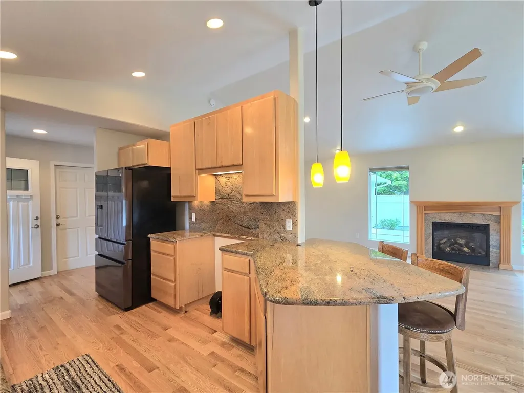 880 N Minstrel Road Sequim WA 98382